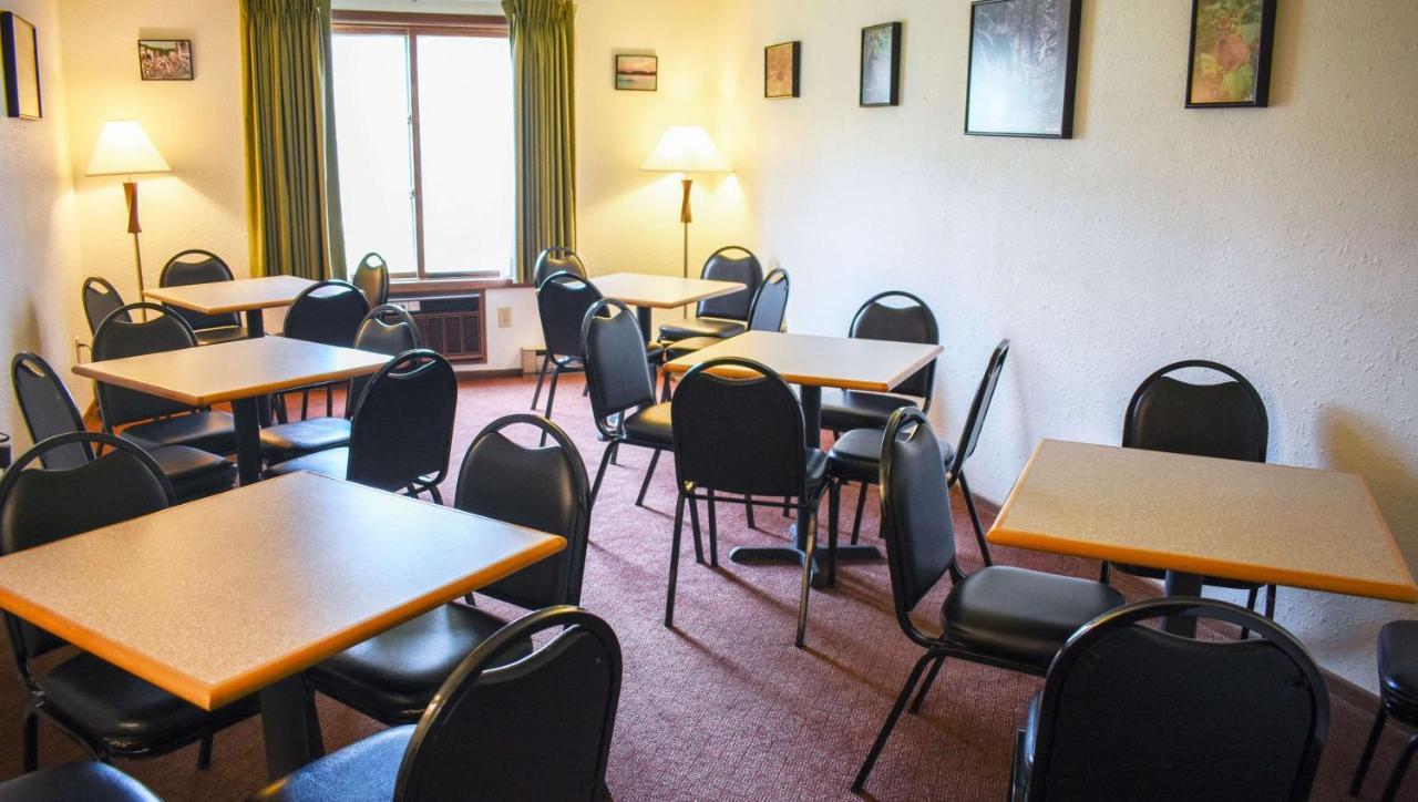 Magnuson Hotel Country Inn Ishpeming Luaran gambar