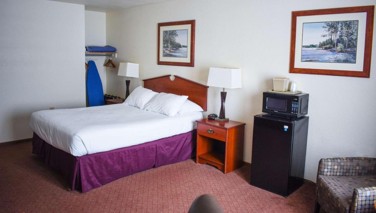Magnuson Hotel Country Inn Ishpeming Luaran gambar