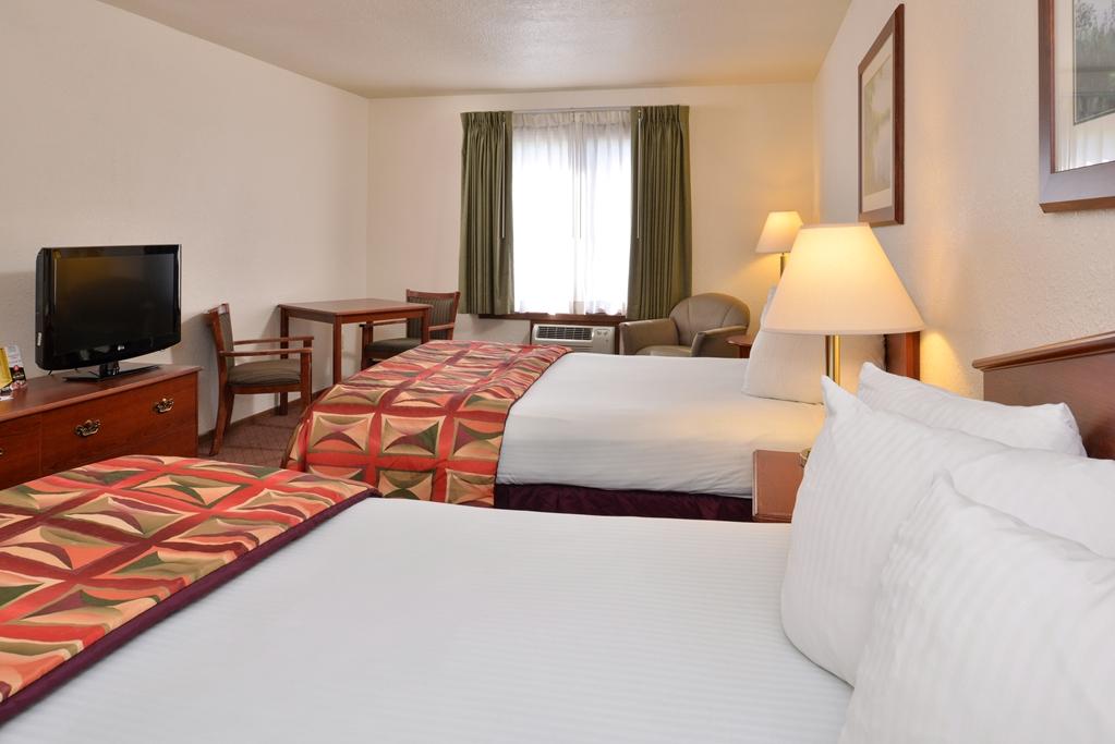 Magnuson Hotel Country Inn Ishpeming Bilik gambar