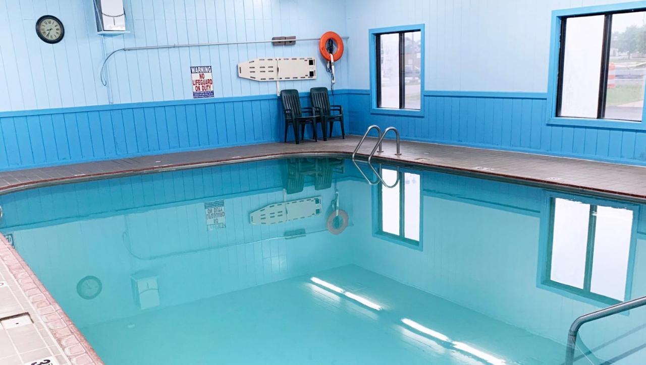 Magnuson Hotel Country Inn Ishpeming Luaran gambar